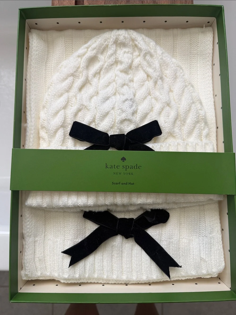 kate spade Cream Cable-Knit Hat & Scarf Set with Black Velvet Bows